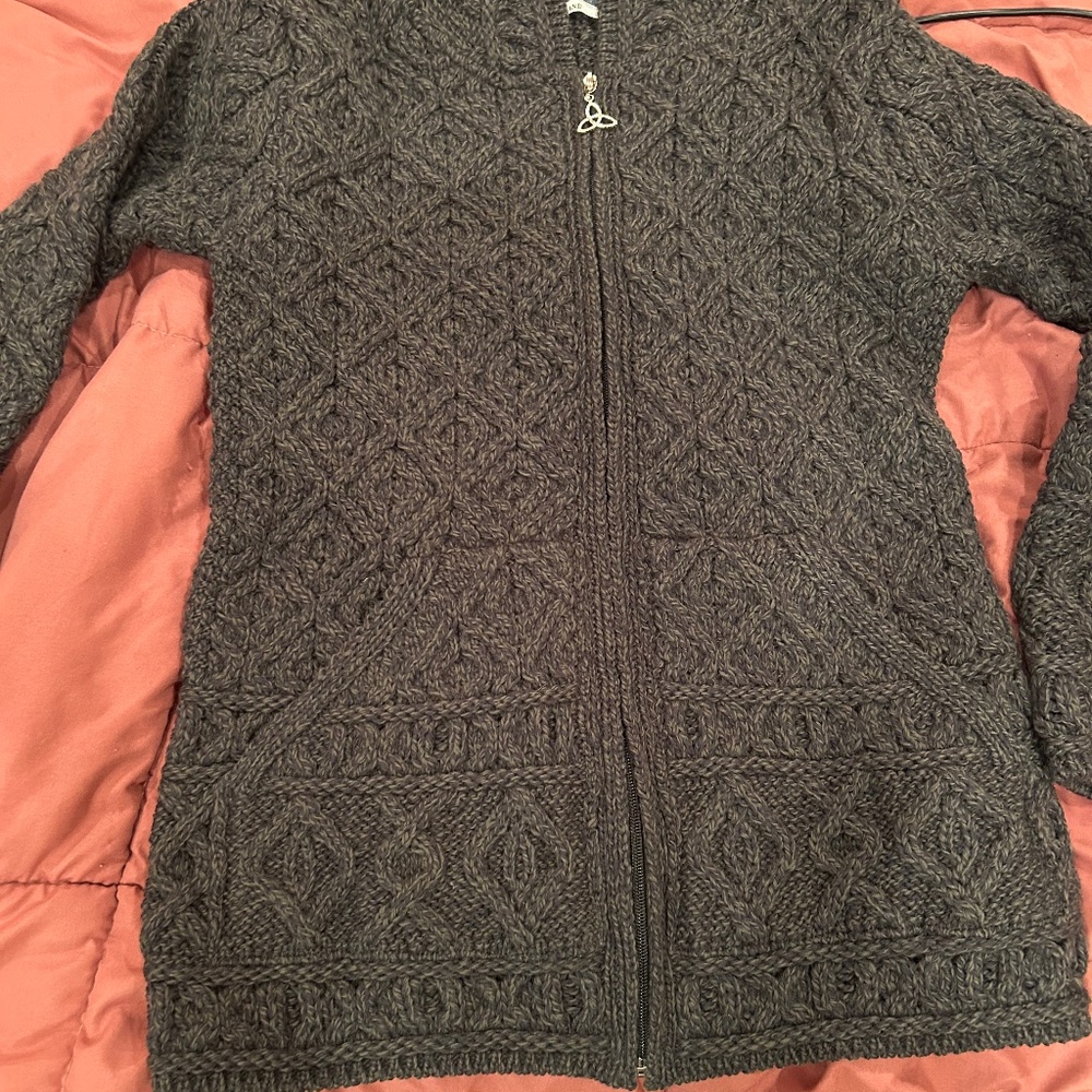 NWT Aran Crafts merino cable hoodie sweater cardigan S - Picture 6 of 16
